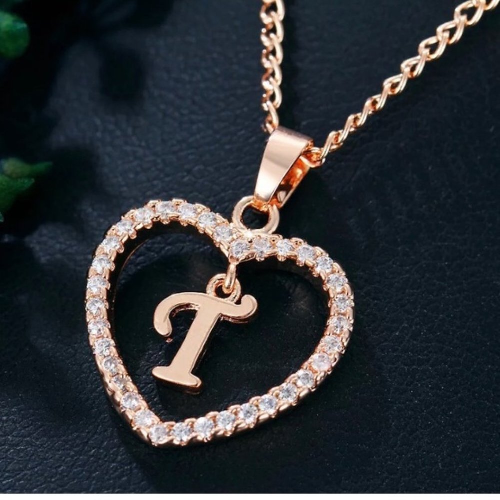 gold color letter T necklace